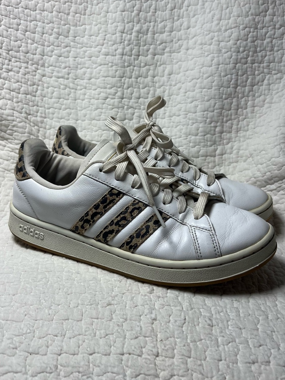 Adidas Grand Court Leopard Print White Leather Sneakers FY8949 Womens 8